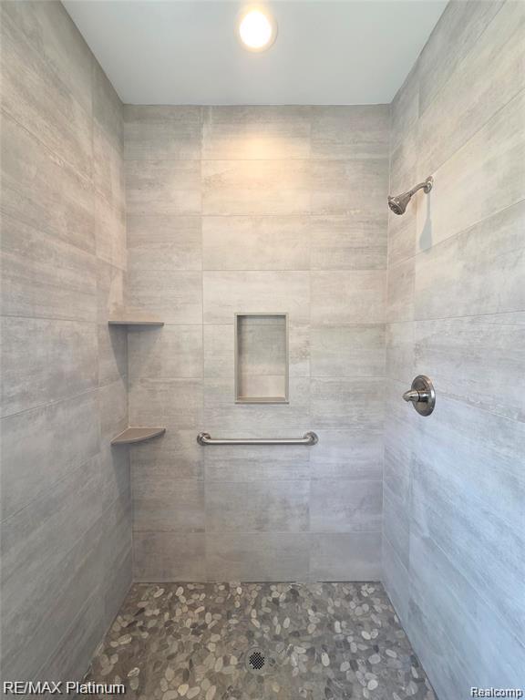863 Oakwood Circle, 23, Fenton, MI 48430 — Photo 20