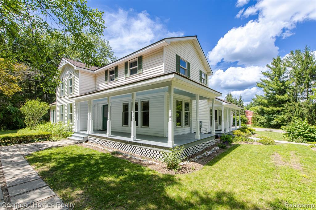 6296 Elizabeth Lake Road, Waterford, MI 48327 — Photo 87