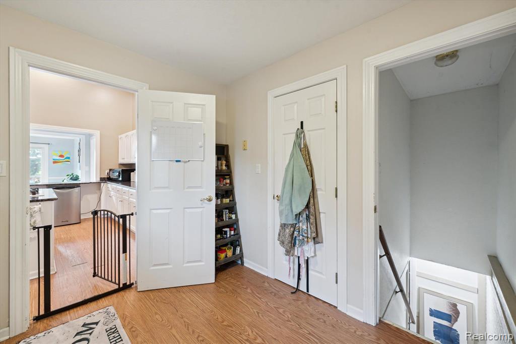 810 CARRINGTON Boulevard, Monroe, MI 48161 — Photo 43