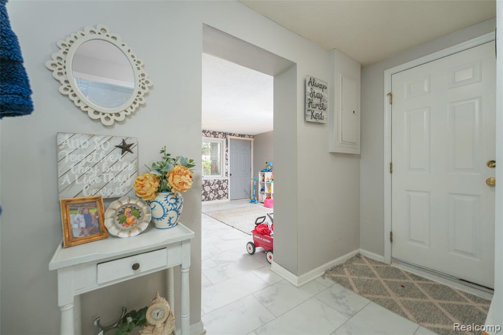 317 Crossman Street, Williamston, MI 48895 — Photo 13