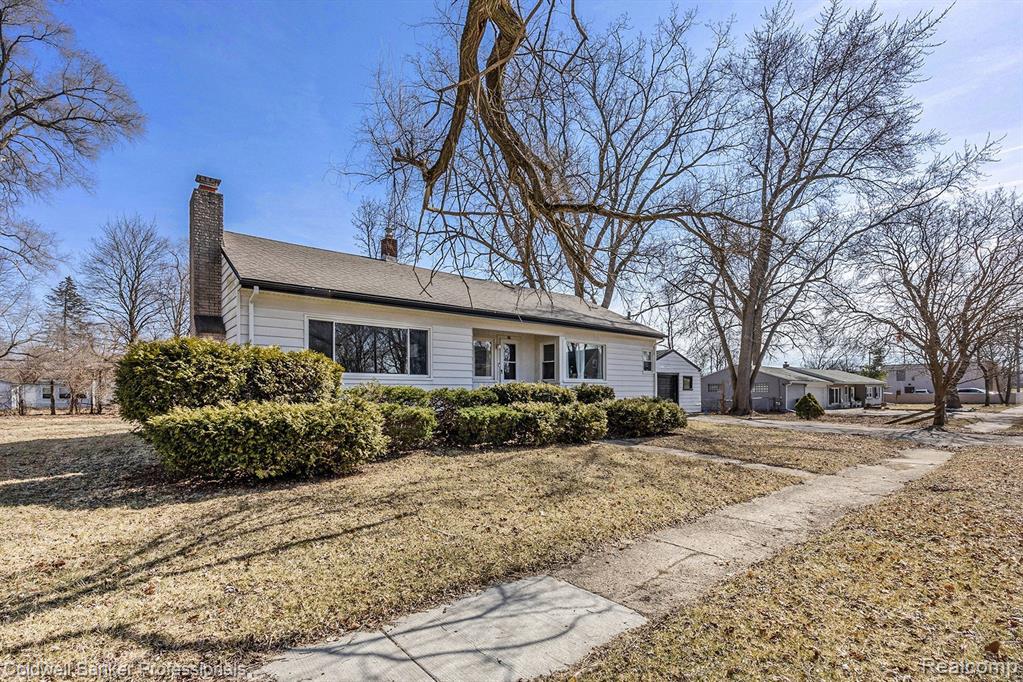 48 LINABURY Avenue, Waterford, MI 48328 — Photo 3