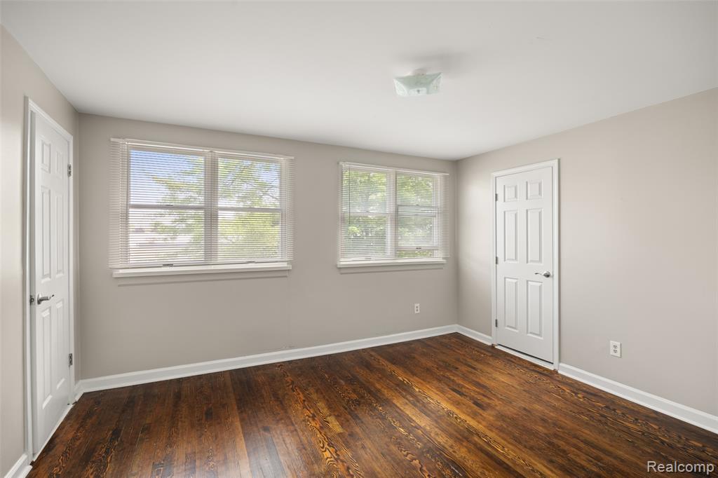 556 E Troy Street, Ferndale, MI 48220 — Photo 13