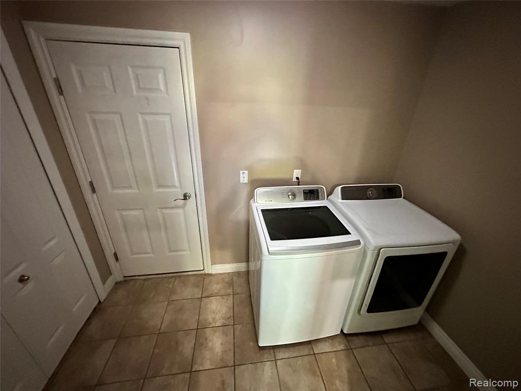 43570 Cherrywood Lane, Canton, MI 48188 — Photo 20