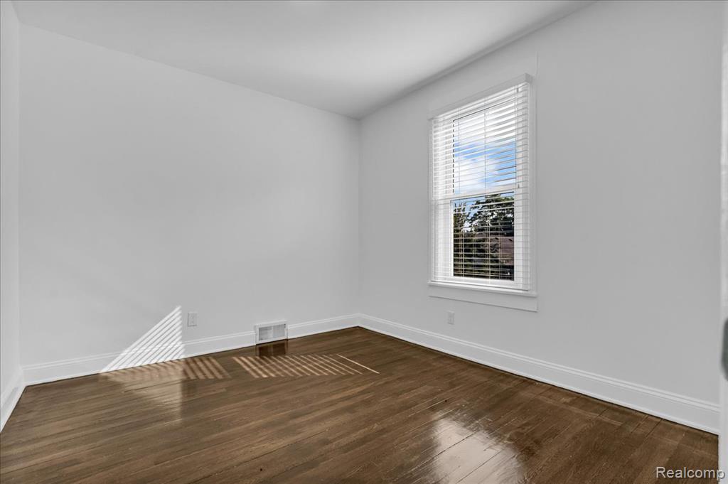 2543 Beals Street, Detroit, MI 48214 — Photo 18