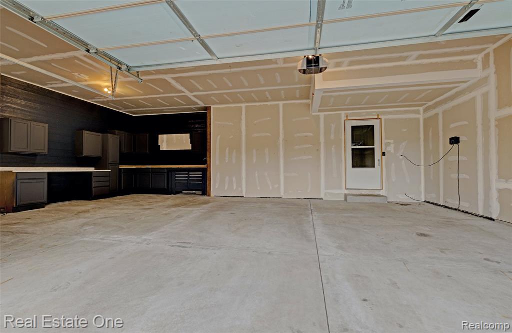 10464 Grandview Drive, Atlas, MI — Photo 48