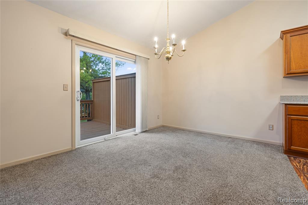 1885 Wexford Circle, Ypsilanti, MI 48198 — Photo 12