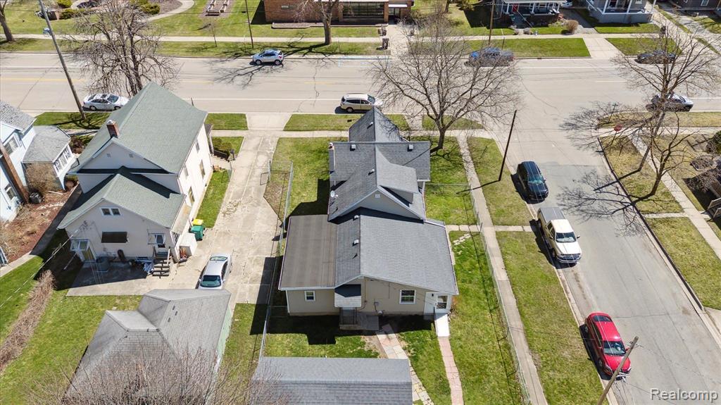 701 N SAGINAW Street, Durand, MI 48429 — Photo 7