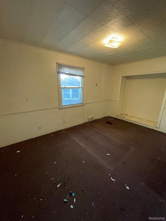 9215 BEDFORD Street, Detroit, MI 48224 — Photo 14