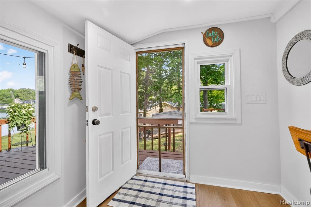 1717 Triangle Lake Road, Howell, MI 48843 — Photo 31