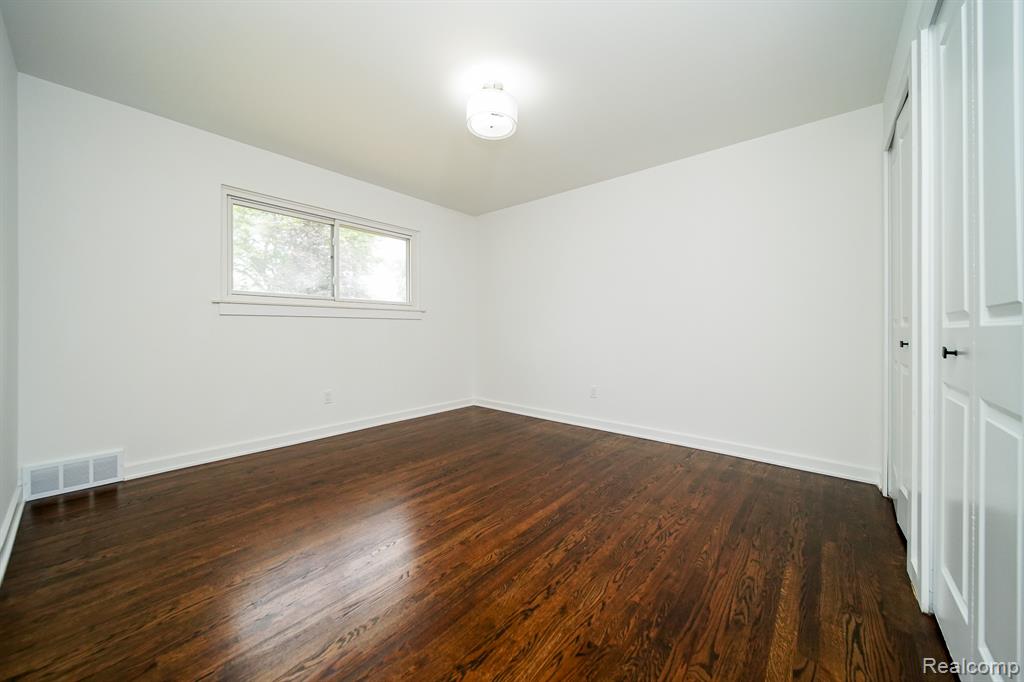 7382 Irongate Road, Canton, MI 48187 — Photo 46
