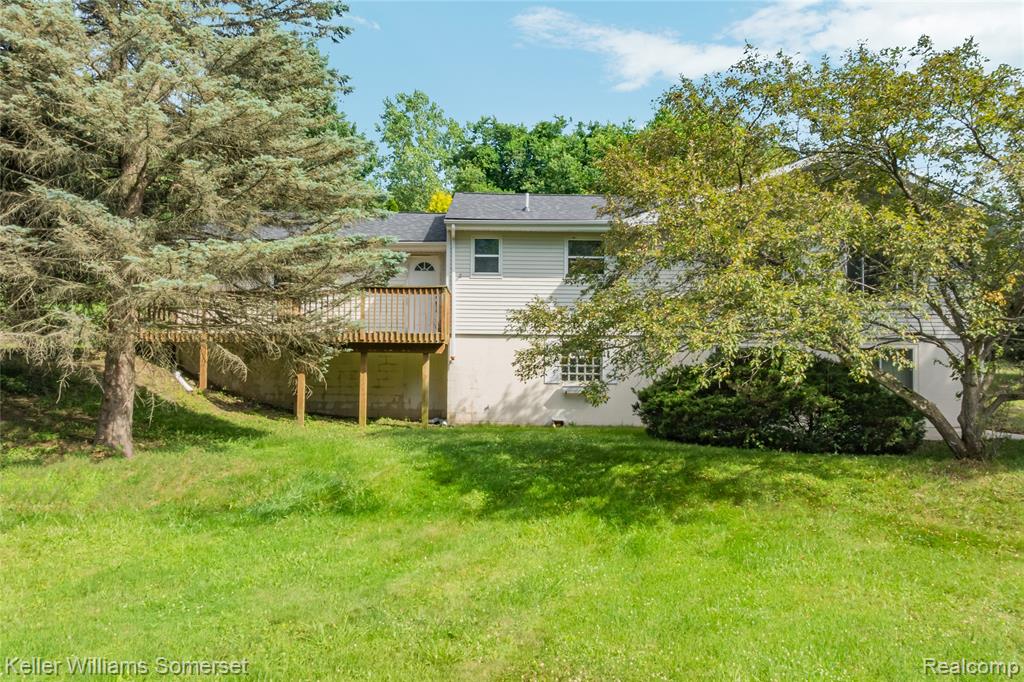 2344 Rochester Road, Leonard, MI 48367 — Photo 57