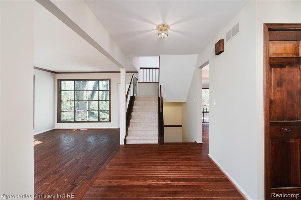 42559 Steepleview Street, Northville, MI 48168 — Photo 5
