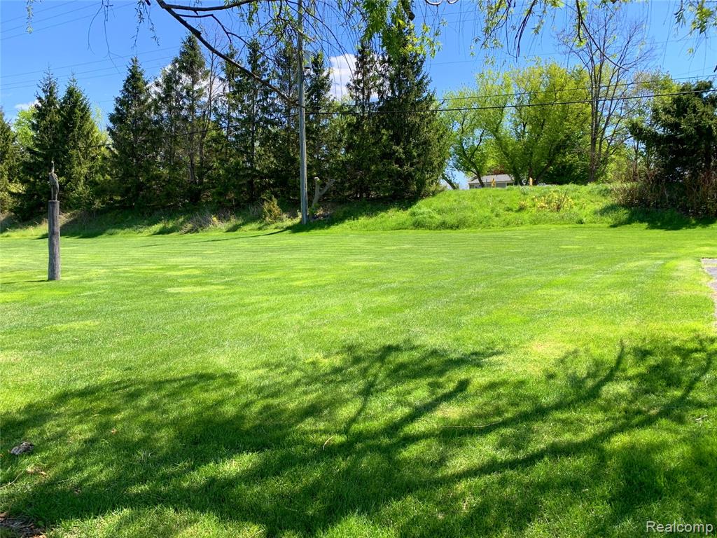 2400 S Baldwin Road, Lake Orion, MI — Photo 9