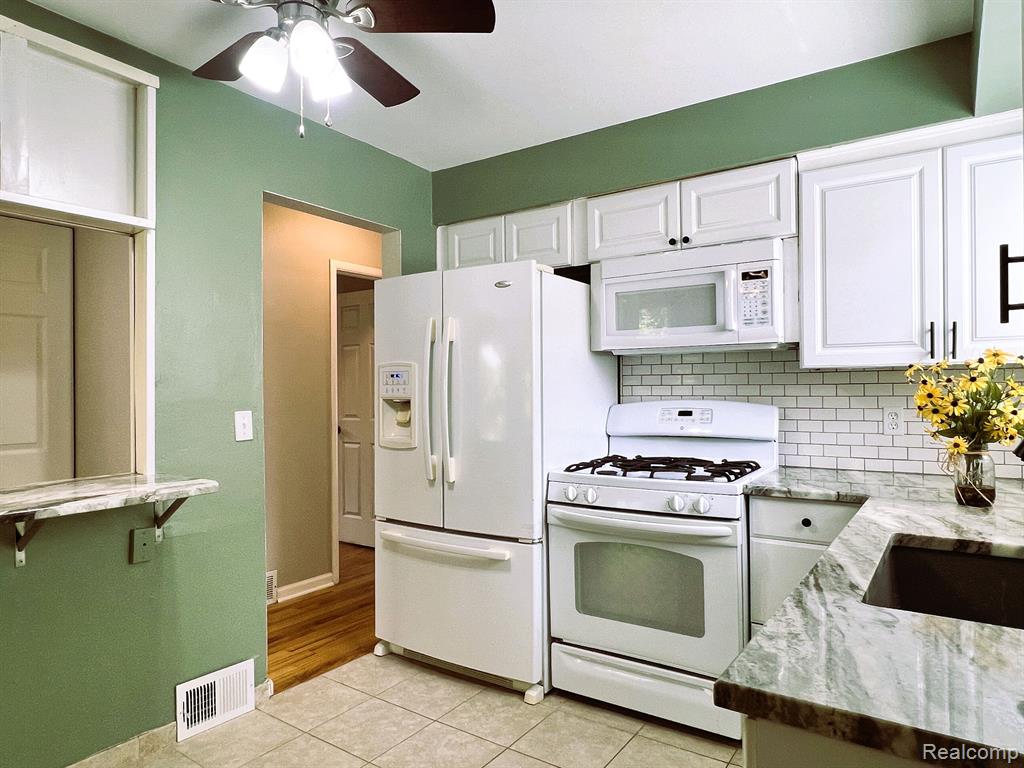 462 PEARSALL Avenue, Pontiac, MI 48341 — Photo 5