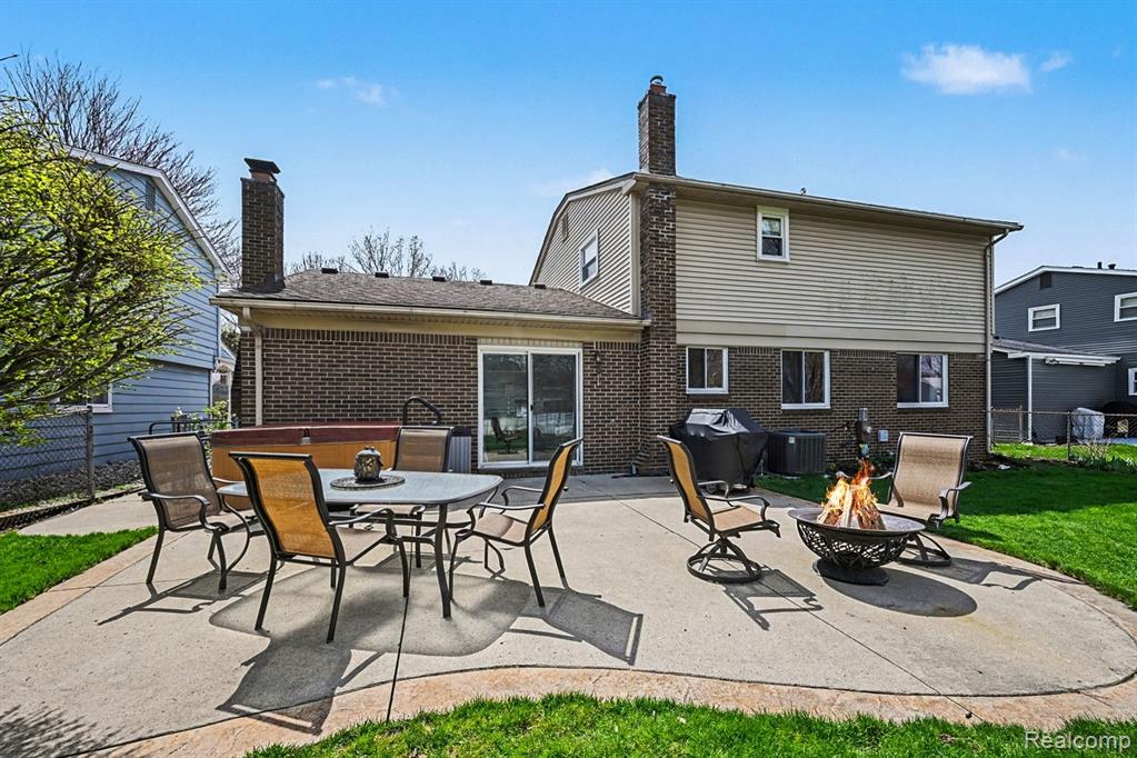42942 Barchester Road, Canton, MI 48187 — Photo 25