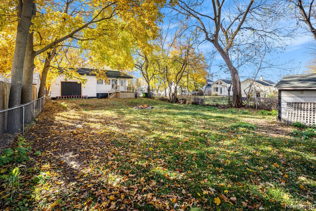 407 E Elizabeth Street, Fenton, MI 48430 — Photo 31