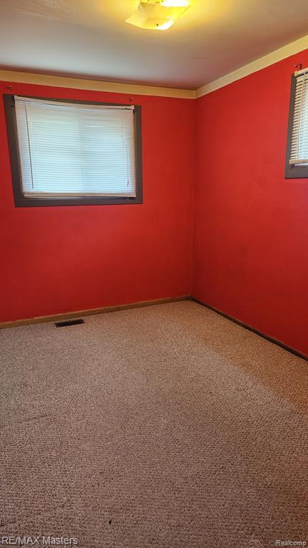 8267 OAK Street, Taylor, MI 48180 — Photo 7