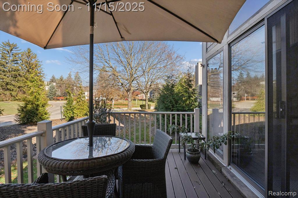 909 Tartan Trail, Bloomfield Hills, MI 48304 — Photo 31