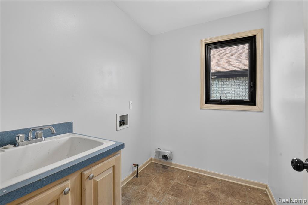 53293 Spurry Lane, New Baltimore, MI — Photo 39