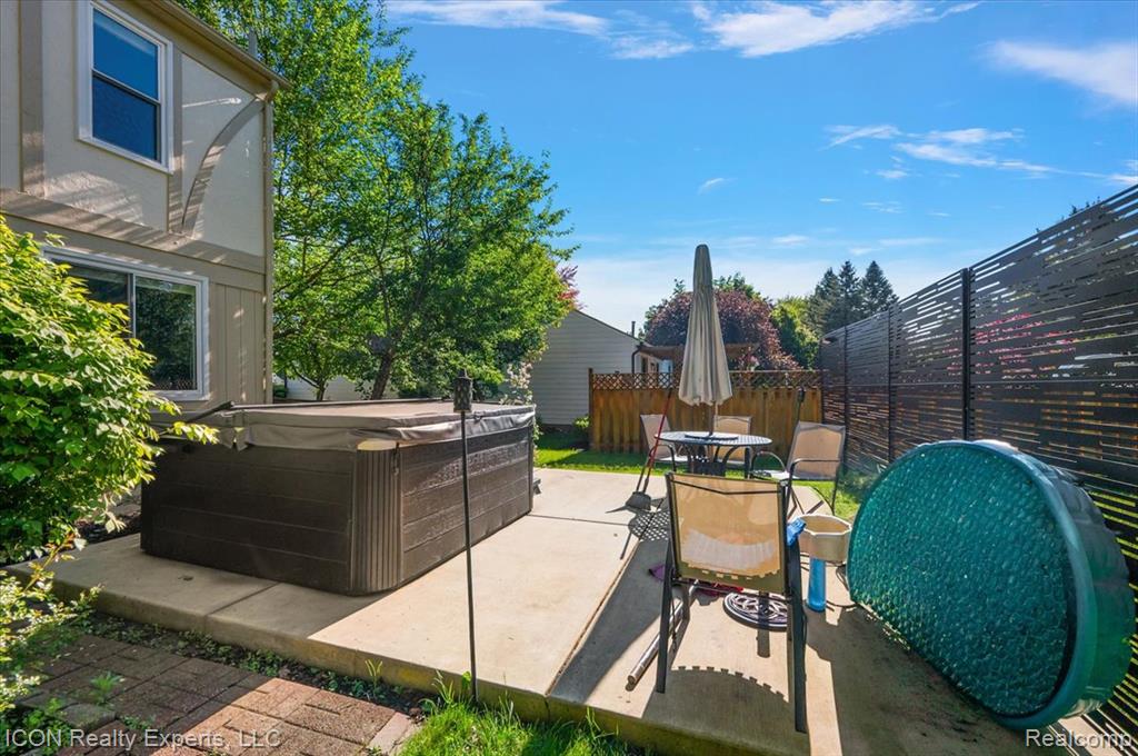 44831 Huntington Drive, Novi, MI — Photo 47