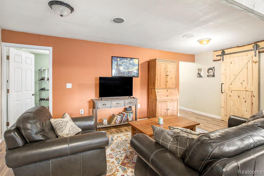 26776 Nelson Avenue, Brownstown, MI 48174 — Photo 5