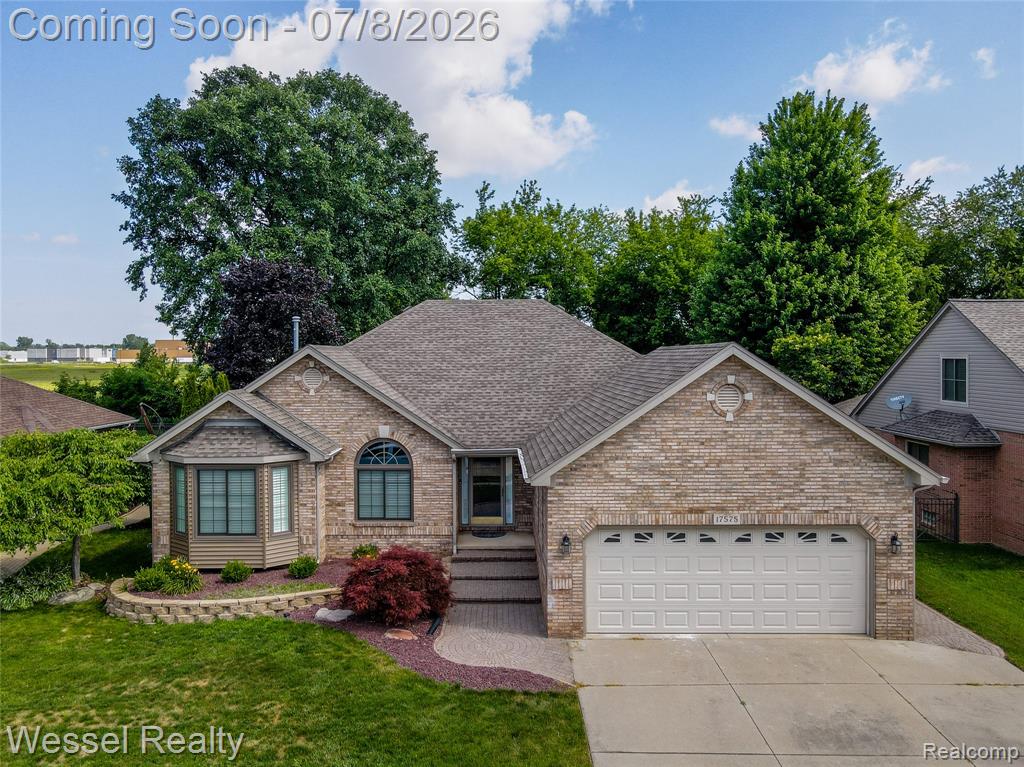 17575 Rocco Drive, Macomb, MI 48044 — Photo 33