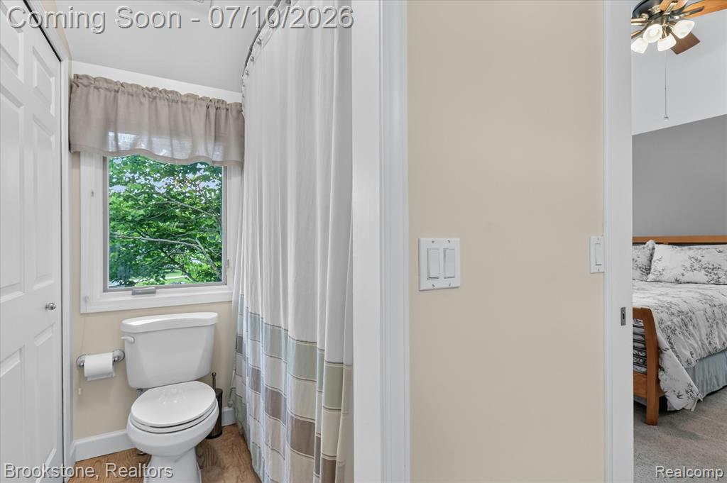 1330 Corey Cove, White Lake, MI 48383 — Photo 32
