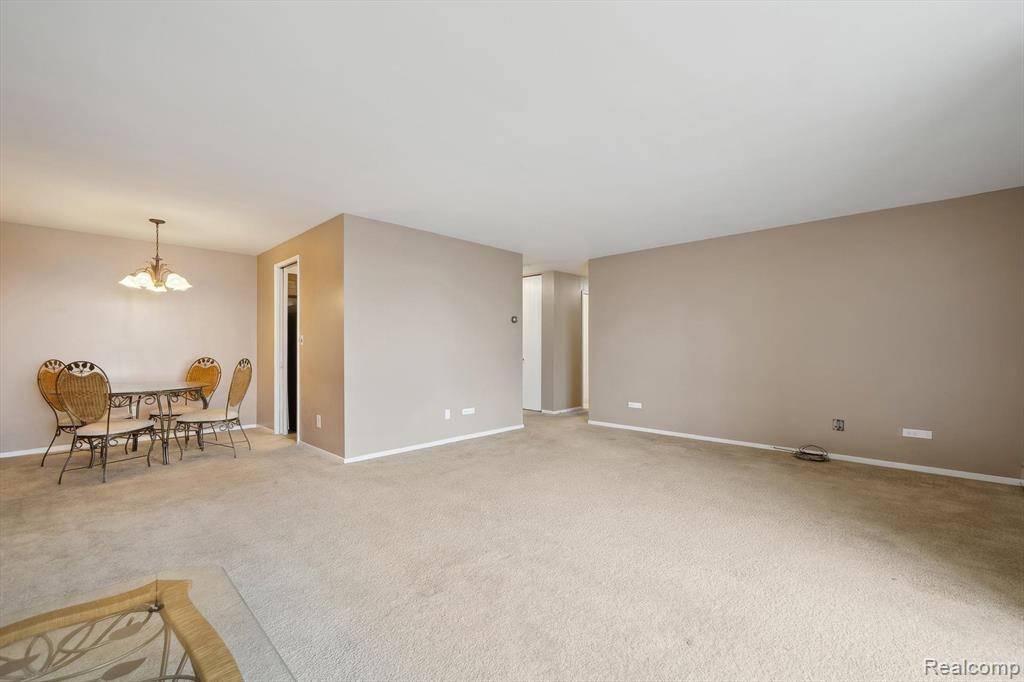 8200 E Jefferson, #1202, Detroit, MI 48214 — Photo 7