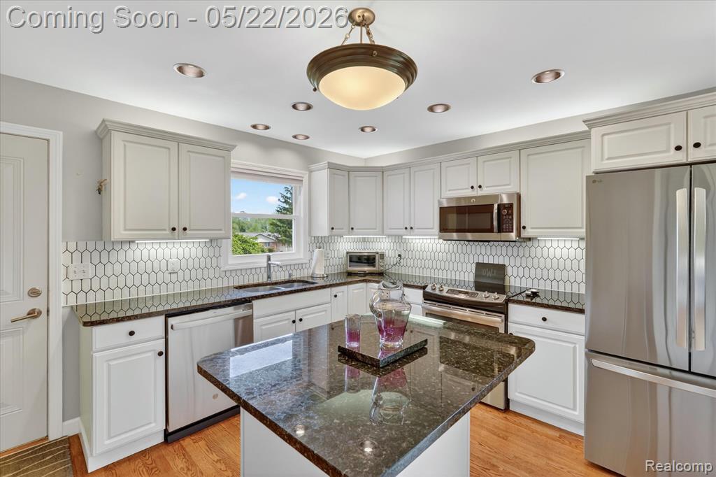 12192 Overlook Drive, Fenton, MI 48430 — Photo 12