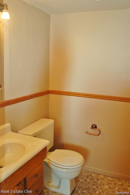 5102 Franklin Park Drive, Sterling Heights, MI 48310 — Photo 20