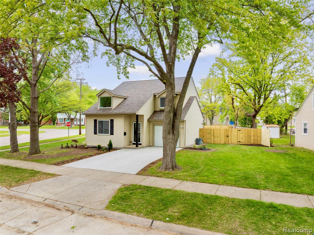 20505 Ridgemont Road, Harper Woods, MI 48225 — Photo 34