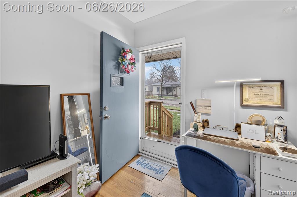 610 N Barnard Street, Howell, MI 48843 — Photo 8