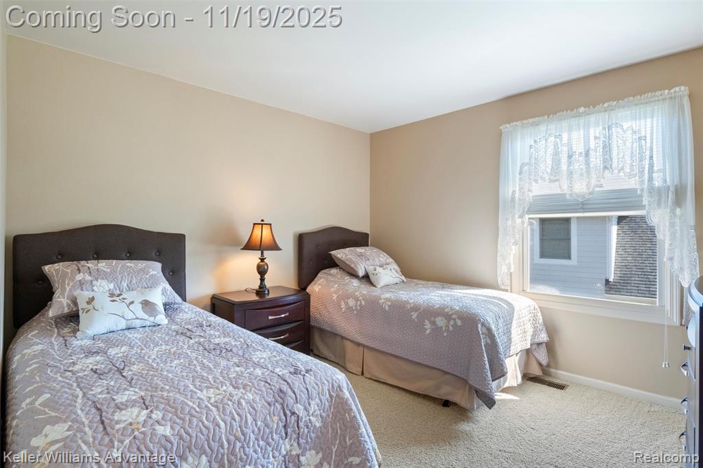 6120 Strawberry Circle, Commerce Twp, MI 48382 — Photo 27