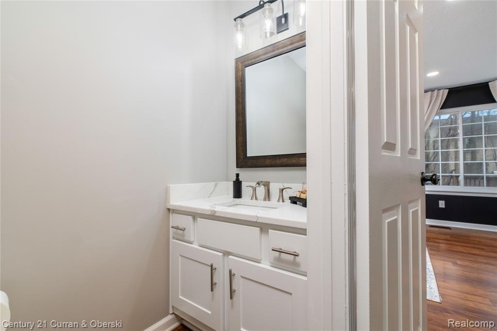 41476 Belden Circle, 53, Novi, MI 48377 — Photo 11