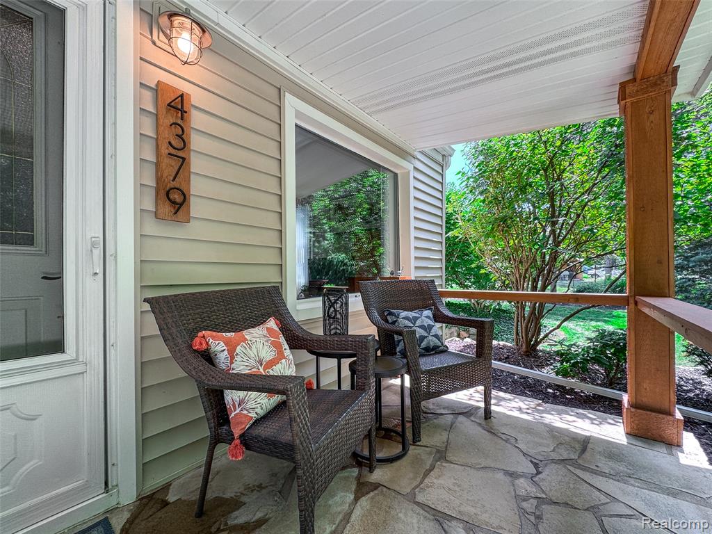 4379 Cedar Avenue, West Bloomfield, MI 48323 — Photo 5