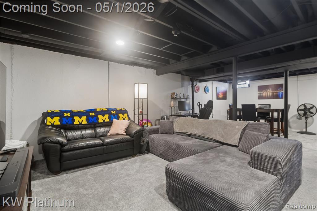 29061 E Brittany Court, Roseville, MI 48066 — Photo 16