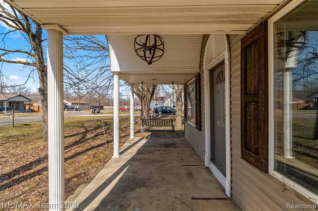 9267 Glenis Street, Taylor, MI 48180 — Photo 35
