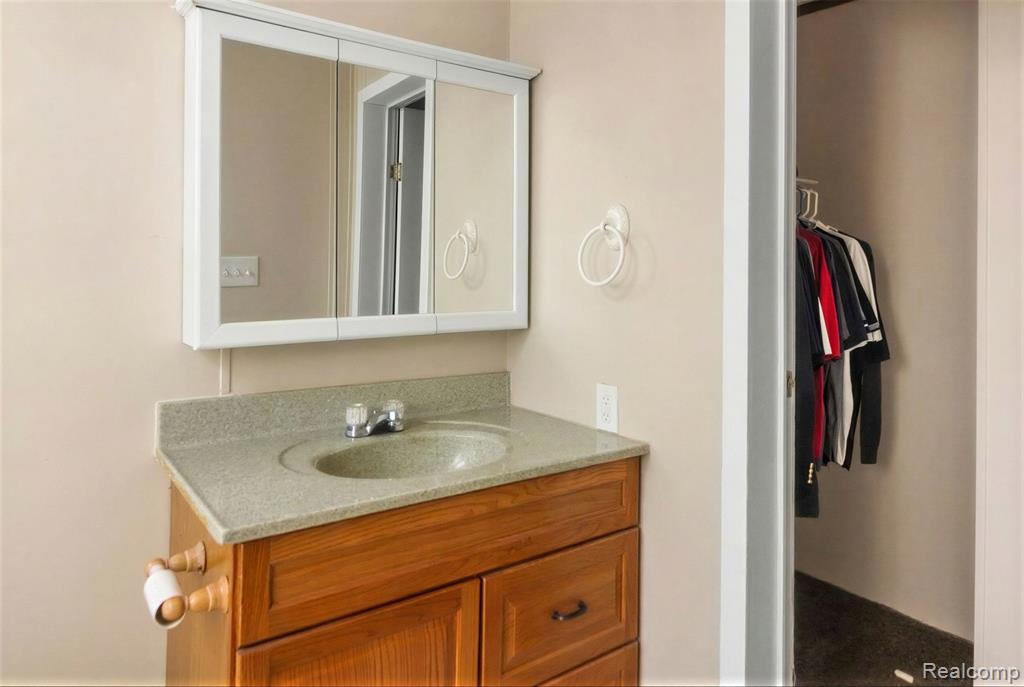 3539 Berry Drive, Carleton, MI 48117 — Photo 12