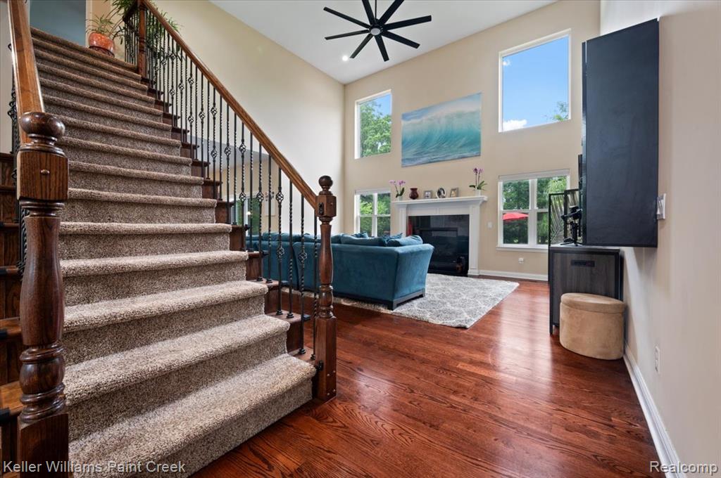 915 Harris Drive, Troy, MI 48083 — Photo 7