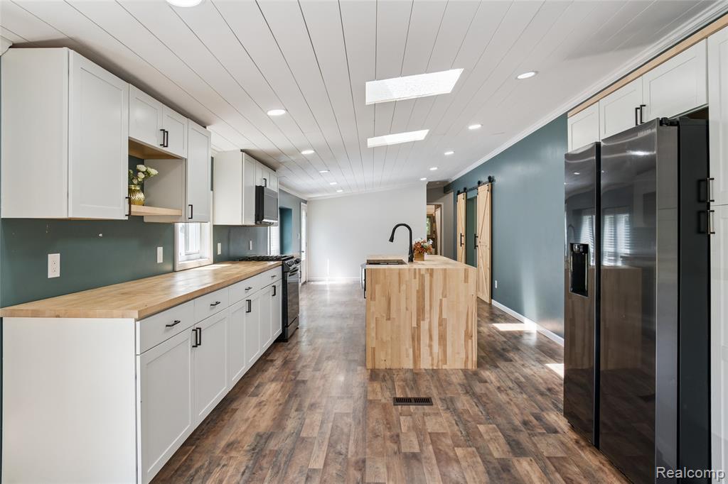 11040 Grams Road, Maybee, MI — Photo 17