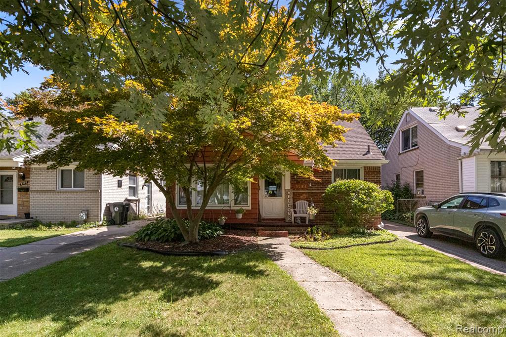 9584 Wormer, Redford, MI 48239 — Photo 2