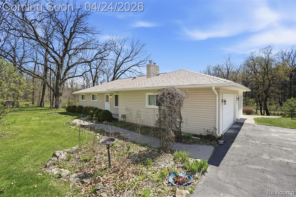 5074 Perryville Road, Holly, MI 48442 — Photo 5
