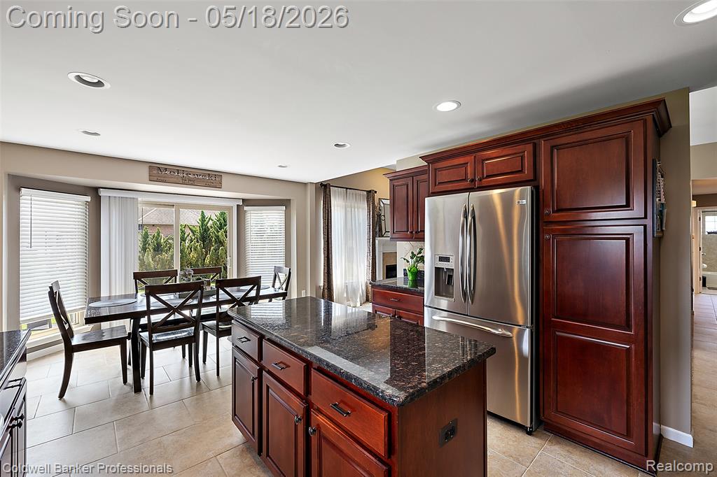 16532 Moore Park Road, Macomb, MI 48044 — Photo 11