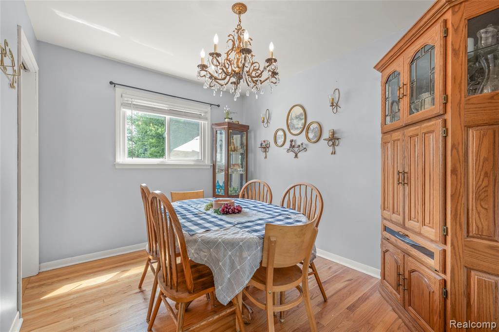9015 Weddel Street, Taylor, MI 48180 — Photo 9
