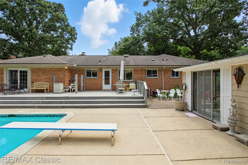 415 Booth Road, Troy, MI 48085 — Photo 33