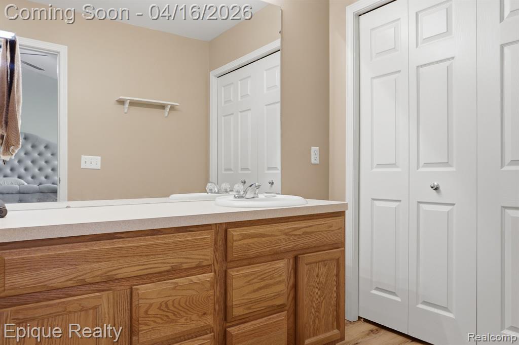 26625 Kirkway Circle, Woodhaven, MI 48183 — Photo 12