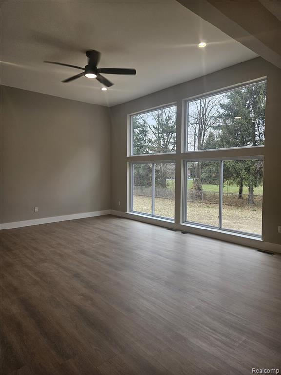 49287 London Bridge Drive, Macomb, MI 48044 — Photo 8