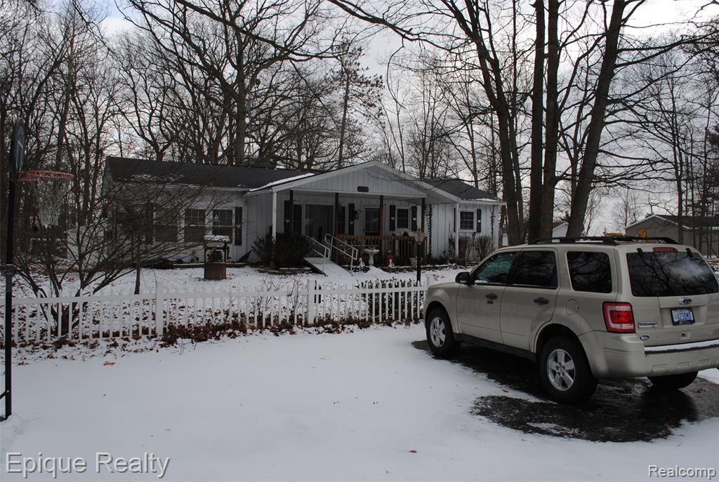 4828 Morse Drive, Caseville, MI 48725 — Photo 2