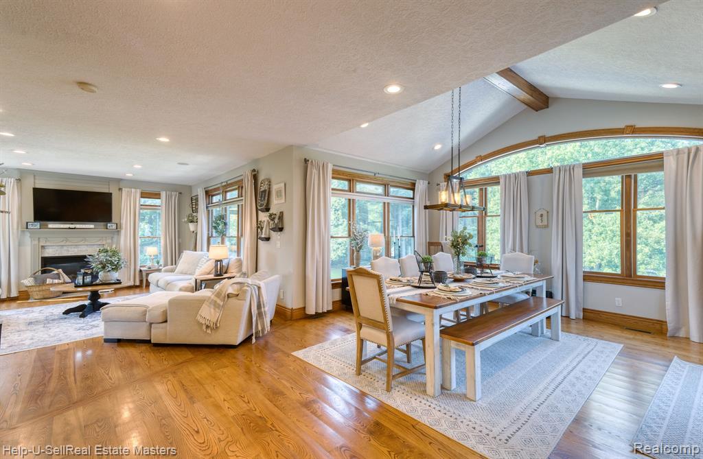 2152 HUNTERS Park W, St. Clair, MI 48079 — Photo 37