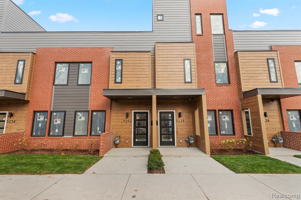 5226 AVERY Street, 5, Detroit, MI 48208 — front exterior